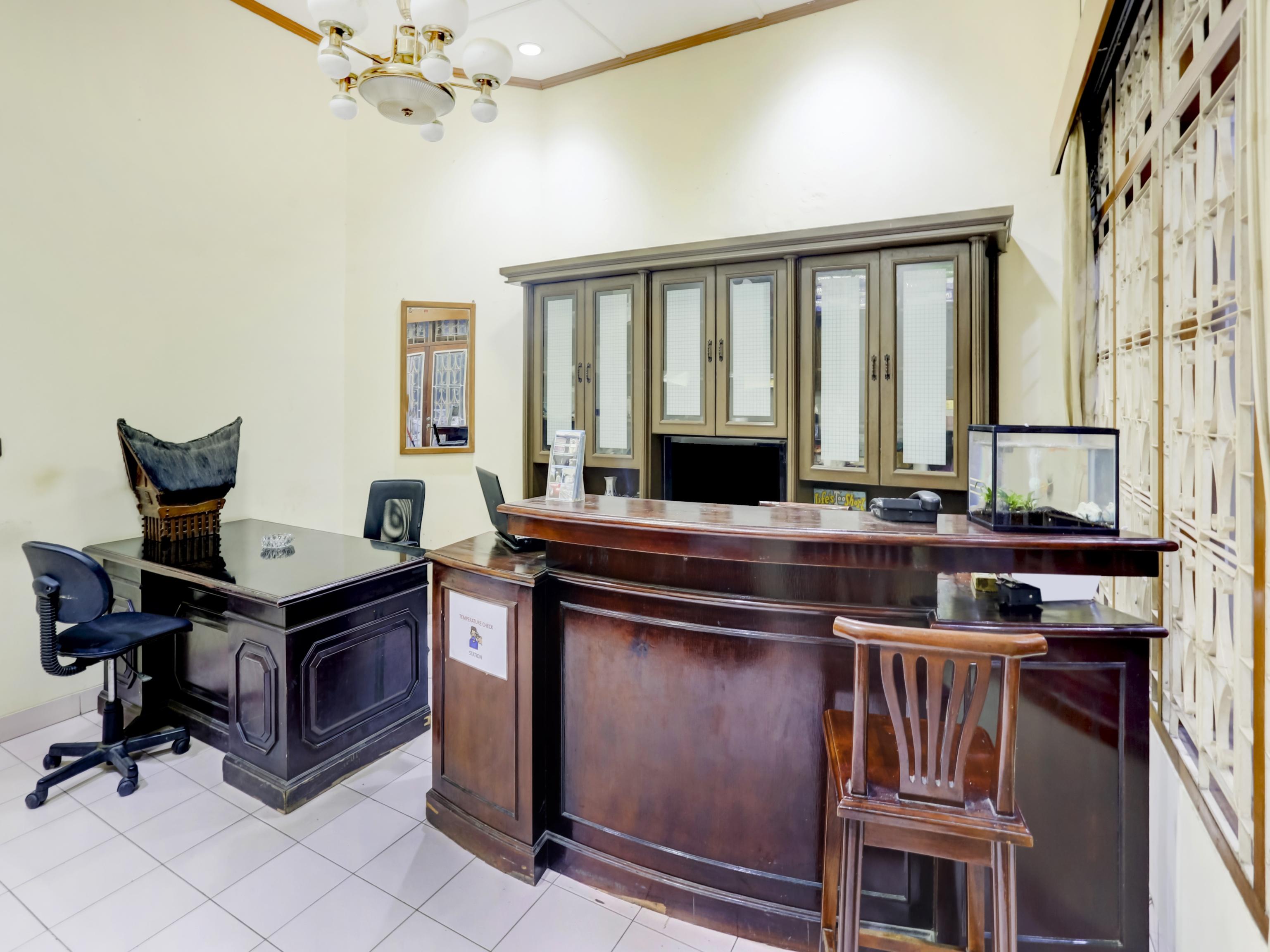 Oyo 90066 Tobana Pejaten House Jakarta Ngoại thất bức ảnh